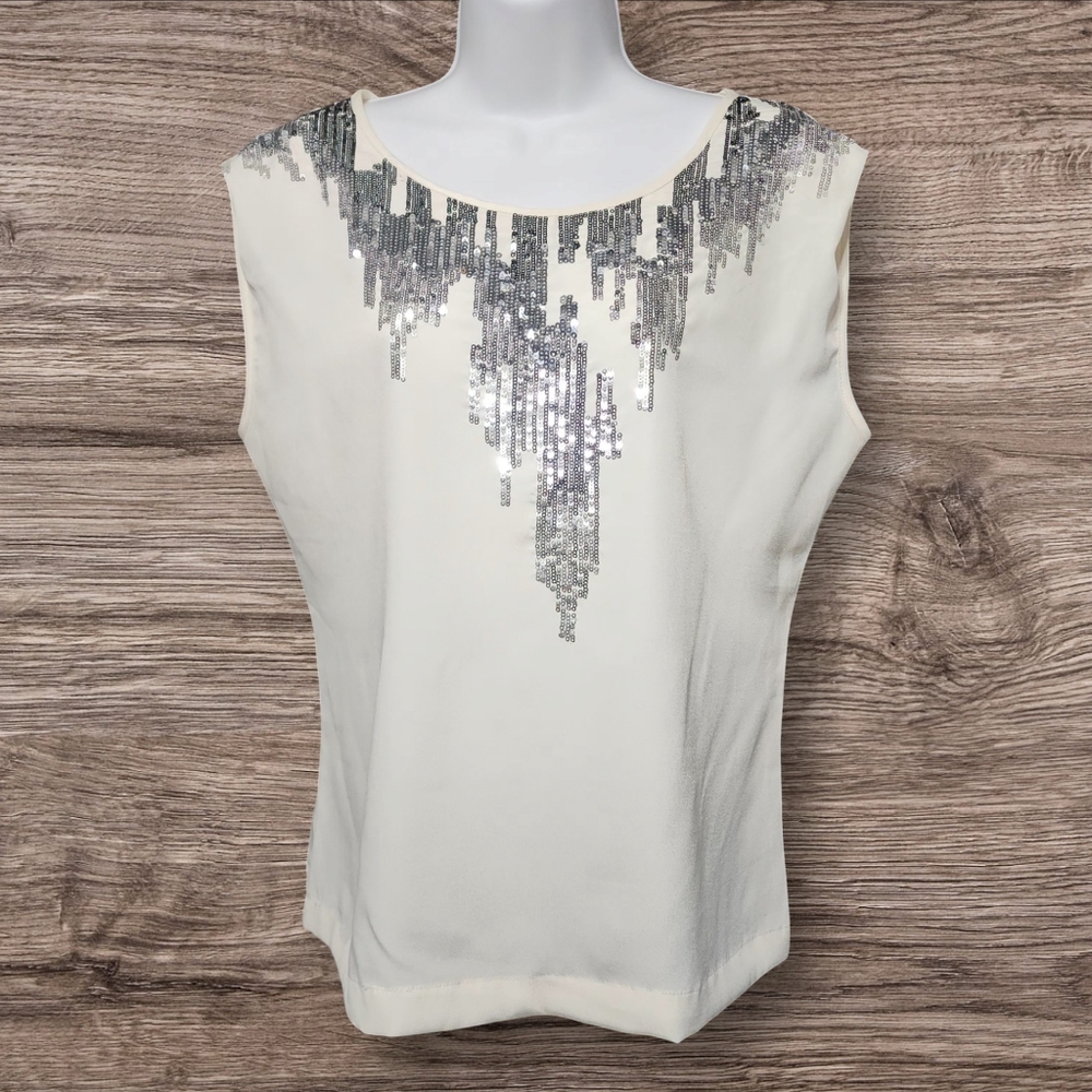 Olive and Oak Cream Color Sleeveless Dressy Top with Silver Sequins Size Small